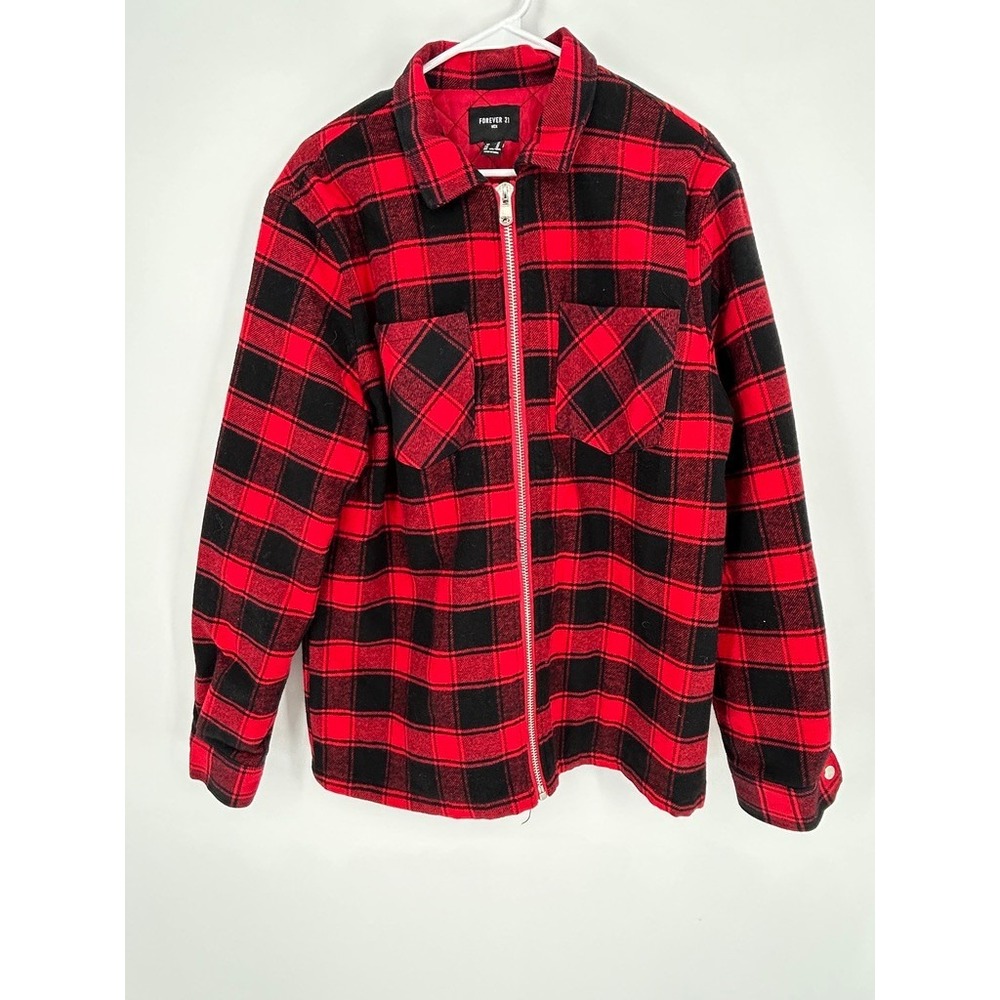 Forever 21 Mens M Red Black Plaid Quilted Shacket Jacket Grunge Outdoor Warm